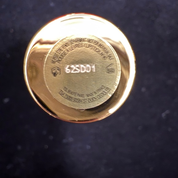 Yves Saint Laurent Makeup Bag Gift Set - Picture 4 of 11